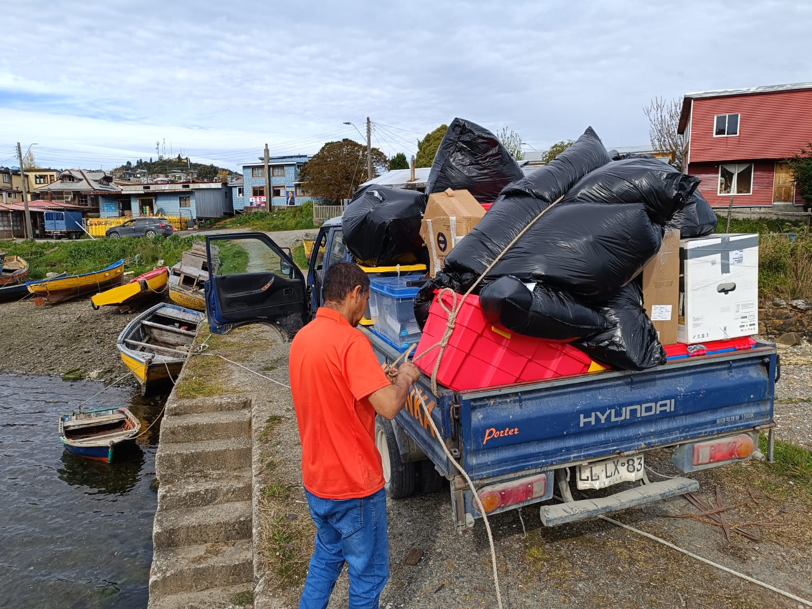 Personal en planta industrial